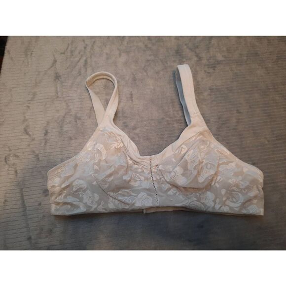 Wacoal Cancer Awareness Bra 40B Wire Free Satin Soft Cups Adjustable Strap 85276 - Picture 1 of 3